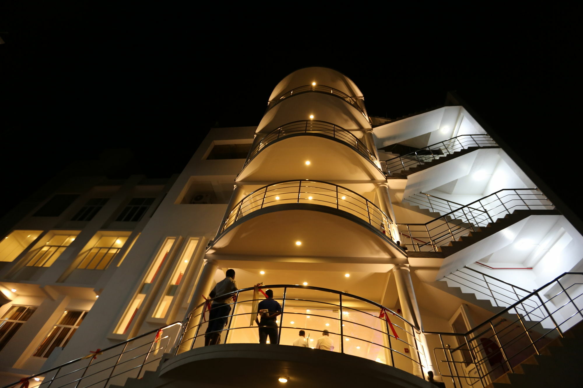 Hotel Oviya Vavuniya Εξωτερικό φωτογραφία