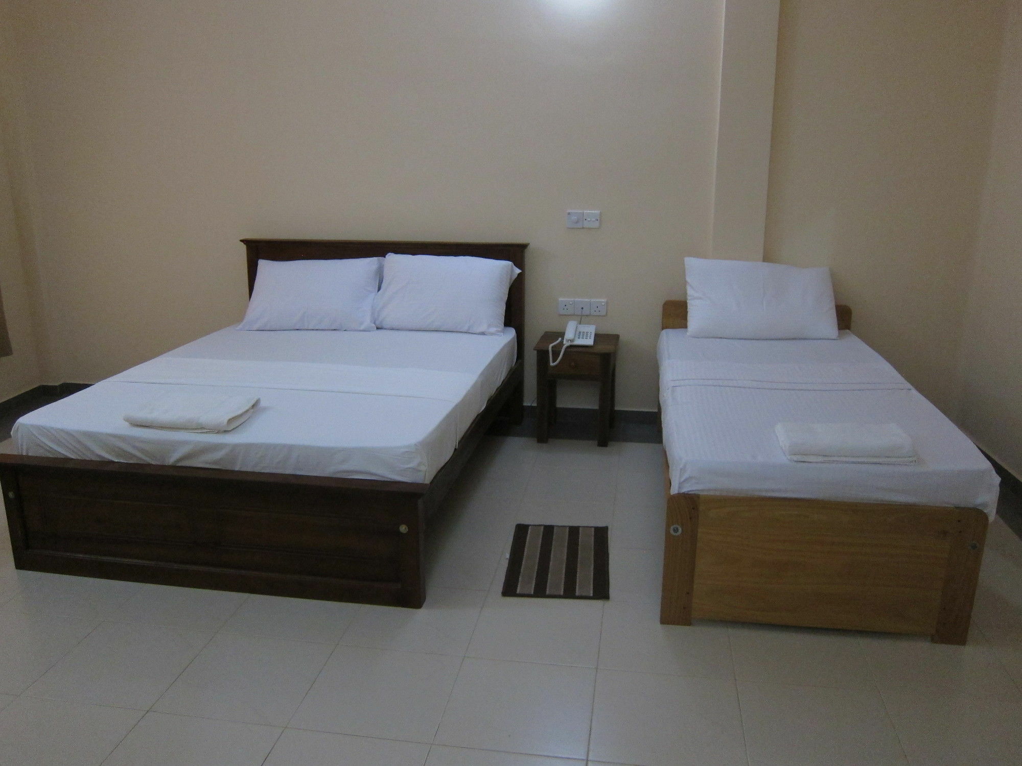 Hotel Oviya Vavuniya Εξωτερικό φωτογραφία